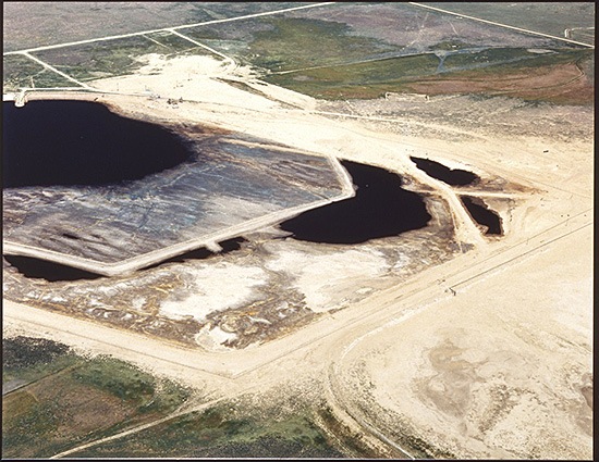 David T. Hanson, Rocky Mountain Arsenal, Adams County, Colorado (detail), 1986, from the series Waste Land